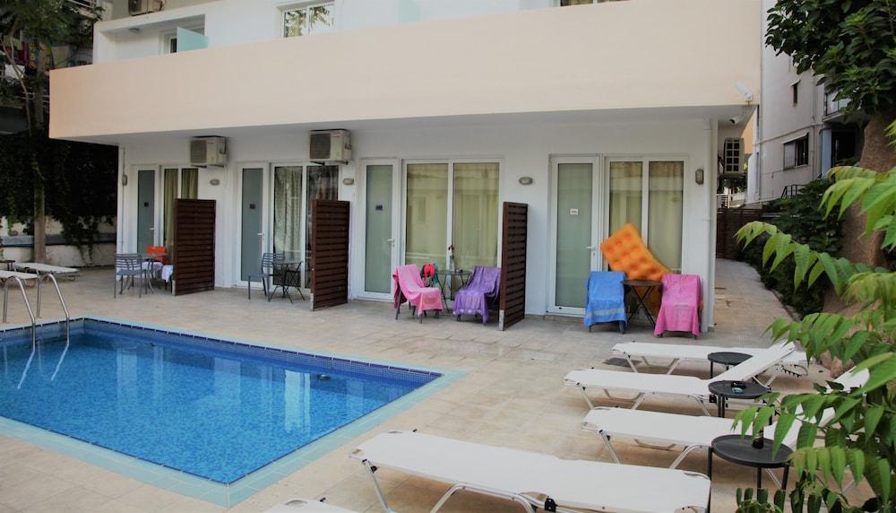 Rhodes City Mimosa Suites المظهر الخارجي الصورة
