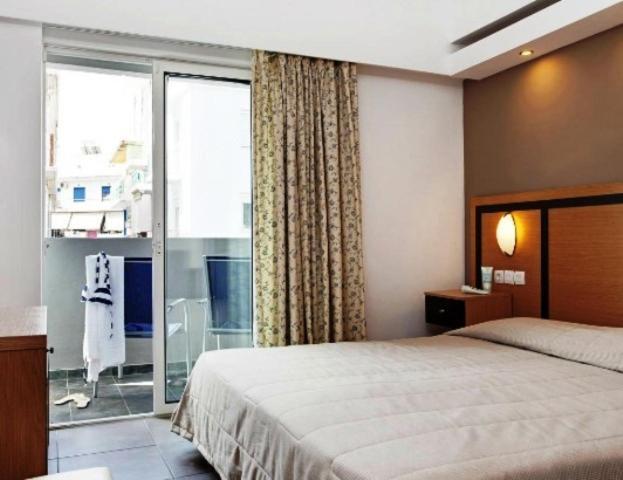 Rhodes City Mimosa Suites الغرفة الصورة